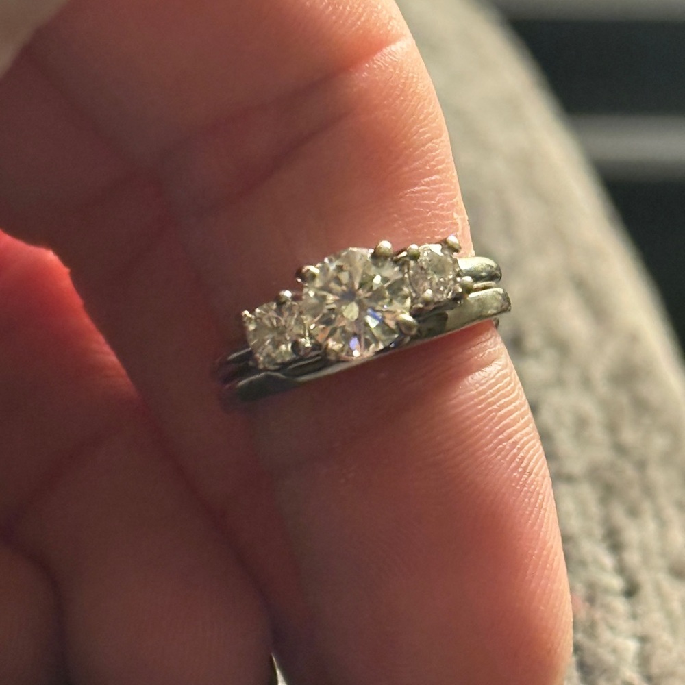 Diamond Wedding Set
14k White Gold• Princess Cut• 3 stone - Picture 6 of 15